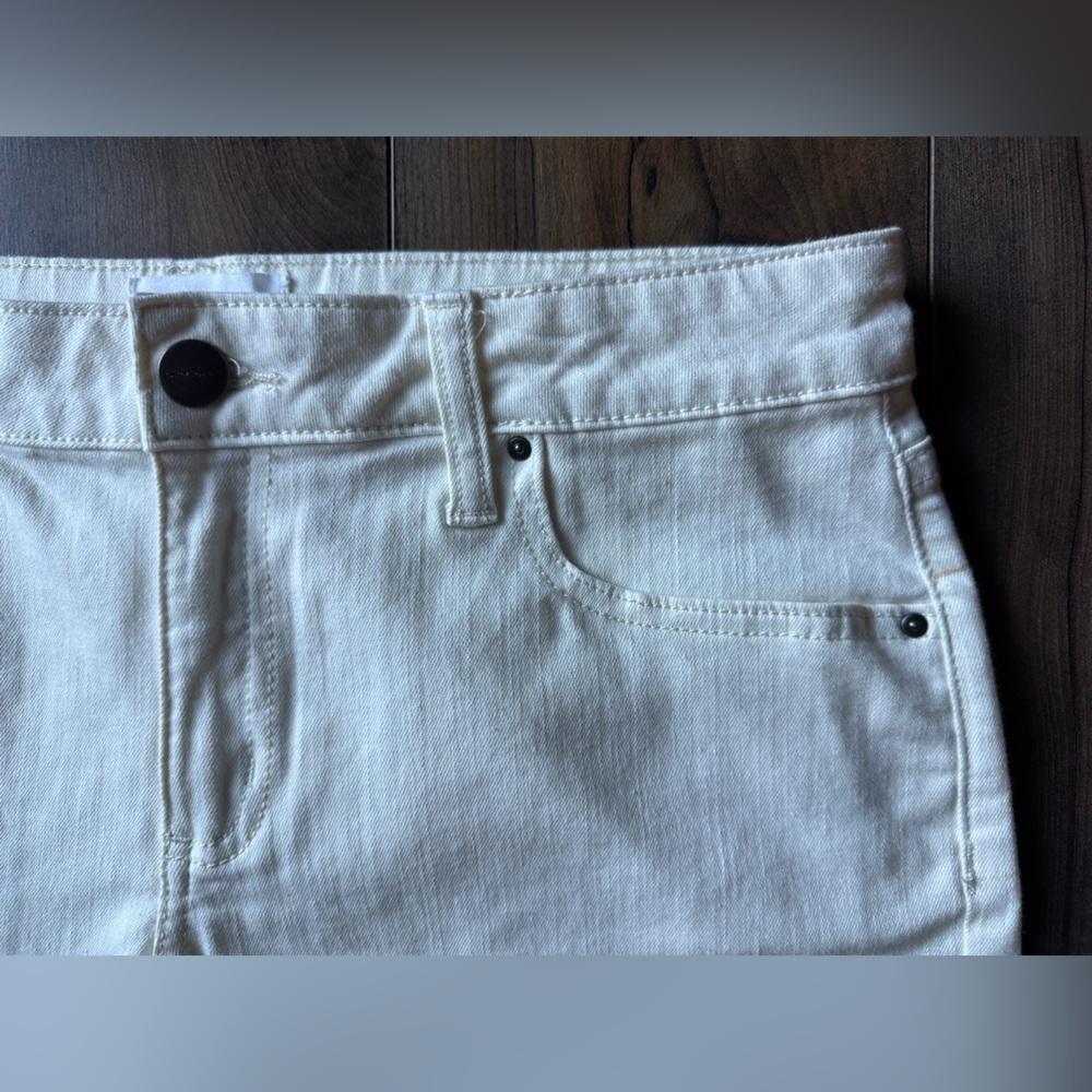 Daily Ritual White Denim Shorts Sz 28 Raw Hem Stretch High Rise Summer - Picture 3 of 6